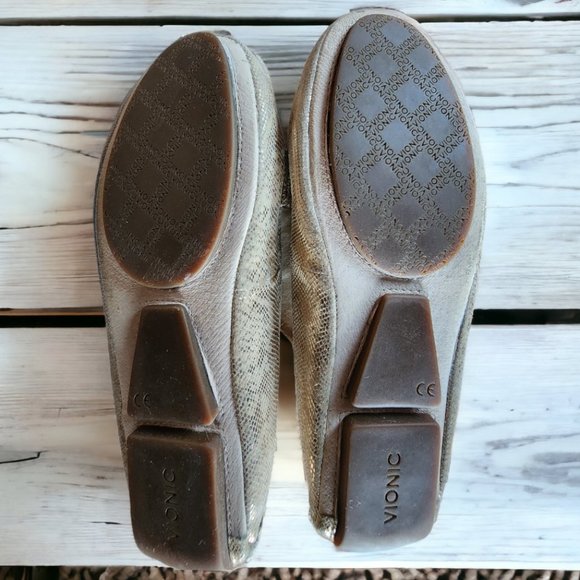 VIONIC Gold/Creme SYDNEY Snake Print Loafer/Driving Orthaheel Shoe Size 9 - Picture 7 of 8